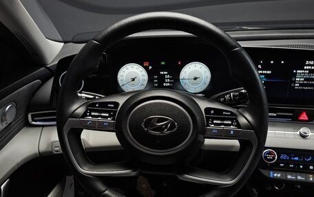 Hyundai Avante, 2022 год, 1 300 000 рублей, 10 фотография