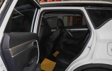 Geely Coolray I, 2022 год, 1 010 000 рублей, 10 фотография