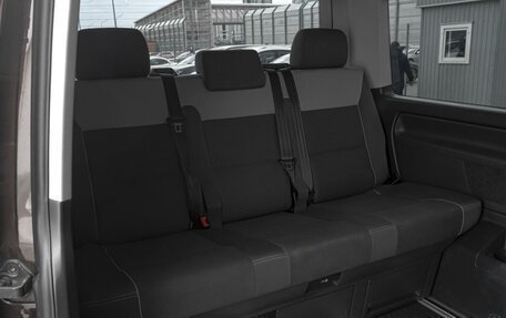 Volkswagen Multivan T5, 2015 год, 2 899 000 рублей, 9 фотография