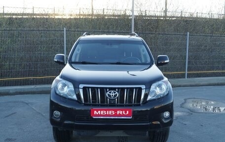 Toyota Land Cruiser Prado 150 рестайлинг 2, 2010 год, 2 378 000 рублей, 3 фотография