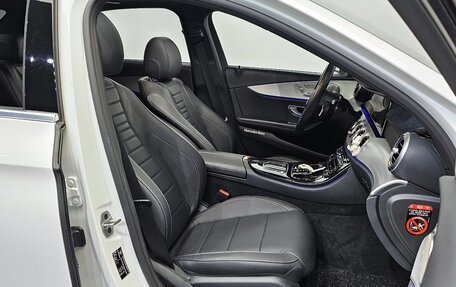 Mercedes-Benz E-Класс, 2021 год, 3 590 017 рублей, 5 фотография