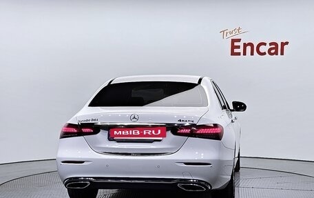 Mercedes-Benz E-Класс, 2021 год, 3 590 017 рублей, 4 фотография
