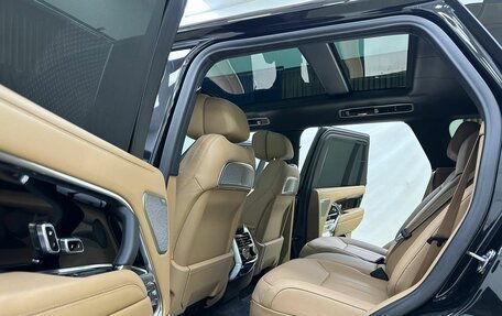 Land Rover Range Rover IV рестайлинг, 2025 год, 25 900 000 рублей, 14 фотография