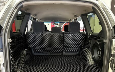 Toyota Land Cruiser Prado 120 рестайлинг, 2007 год, 2 157 000 рублей, 13 фотография