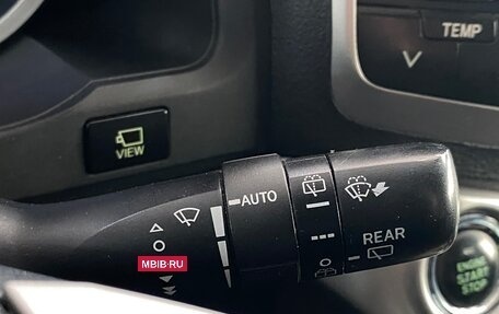 Toyota Land Cruiser 200, 2012 год, 3 299 000 рублей, 17 фотография