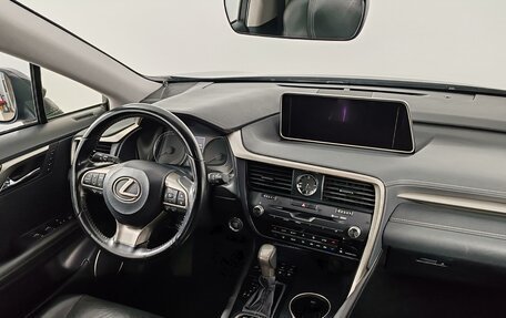 Lexus RX IV рестайлинг, 2017 год, 4 200 000 рублей, 11 фотография