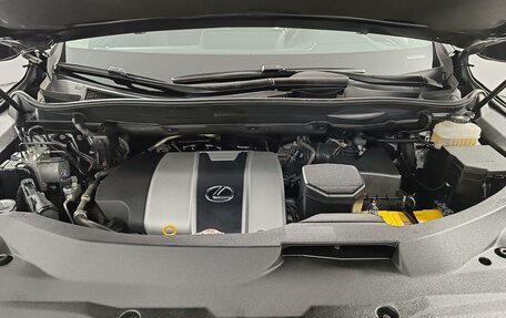 Lexus RX IV рестайлинг, 2017 год, 4 200 000 рублей, 9 фотография