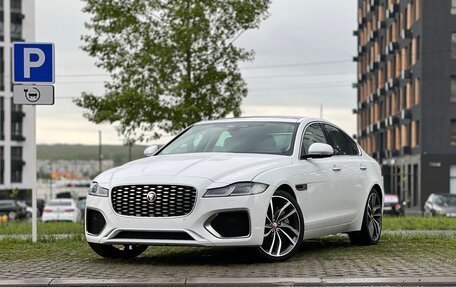 Jaguar XF II, 2022 год, 3 215 000 рублей, 6 фотография