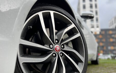 Jaguar XF II, 2022 год, 3 215 000 рублей, 13 фотография