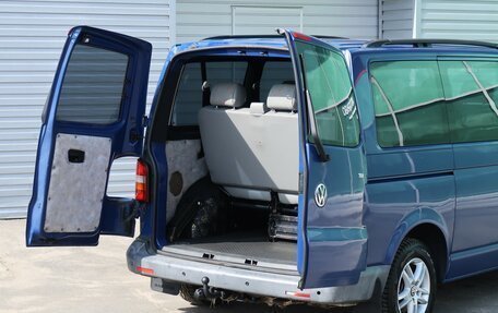 Volkswagen Caravelle T5, 2006 год, 999 000 рублей, 11 фотография