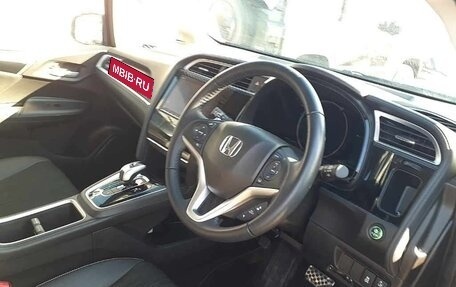 Honda Shuttle II, 2021 год, 1 547 000 рублей, 5 фотография