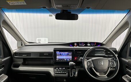 Honda Stepwgn IV, 2018 год, 2 227 000 рублей, 9 фотография