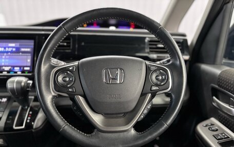 Honda Stepwgn IV, 2018 год, 2 227 000 рублей, 11 фотография