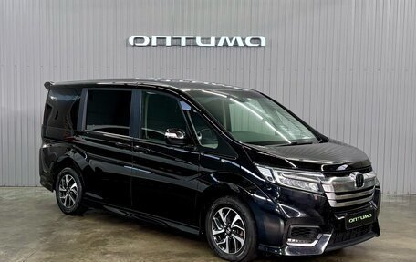 Honda Stepwgn IV, 2018 год, 2 227 000 рублей, 3 фотография