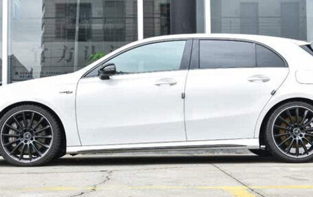 Mercedes-Benz A-Класс, 2021 год, 2 000 000 рублей, 6 фотография