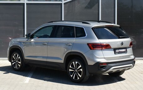 Volkswagen Taos, 2021 год, 2 900 000 рублей, 2 фотография