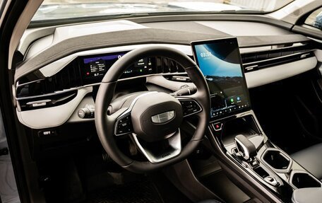 Geely Atlas, 2024 год, 2 820 000 рублей, 12 фотография