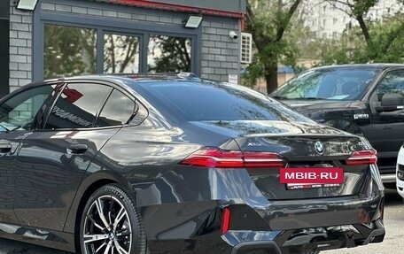 BMW 5 серия, 2024 год, 10 460 000 рублей, 8 фотография