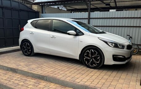 KIA cee'd III, 2015 год, 1 250 000 рублей, 1 фотография