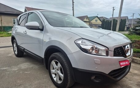 Nissan Qashqai, 2010 год, 890 000 рублей, 1 фотография