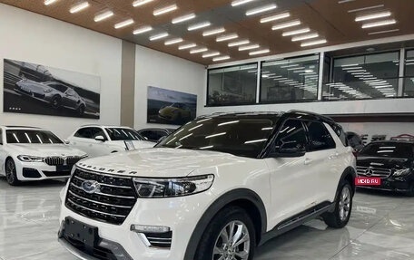 Ford Explorer VI, 2021 год, 3 520 000 рублей, 1 фотография