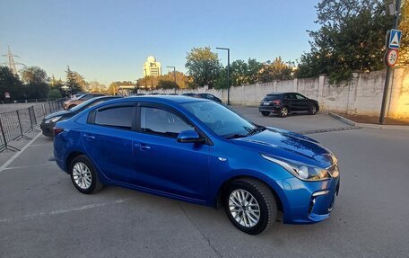 KIA Rio IV, 2019 год, 1 570 000 рублей, 4 фотография