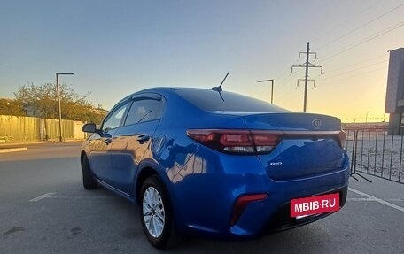KIA Rio IV, 2019 год, 1 570 000 рублей, 6 фотография