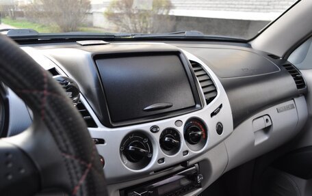 Mitsubishi L200 IV рестайлинг, 2007 год, 1 150 000 рублей, 2 фотография