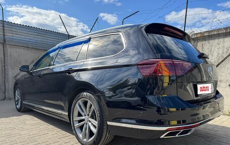 Volkswagen Passat B8 рестайлинг, 2019 год, 2 750 000 рублей, 6 фотография