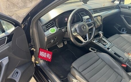 Volkswagen Passat B8 рестайлинг, 2019 год, 2 750 000 рублей, 12 фотография
