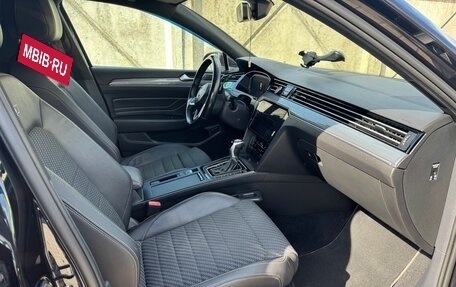 Volkswagen Passat B8 рестайлинг, 2019 год, 2 750 000 рублей, 13 фотография