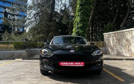 Fiat 124 Spider I, 2018 год, 2 500 000 рублей, 3 фотография