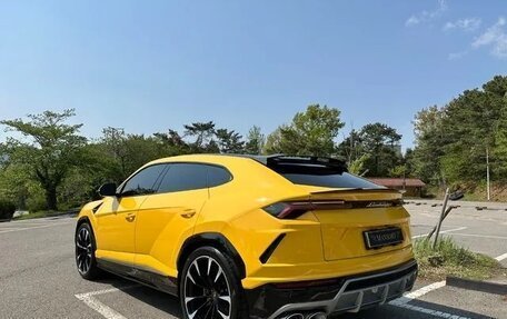 Lamborghini Urus I, 2022 год, 22 870 000 рублей, 2 фотография