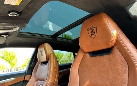 Lamborghini Urus I, 2022 год, 22 870 000 рублей, 7 фотография