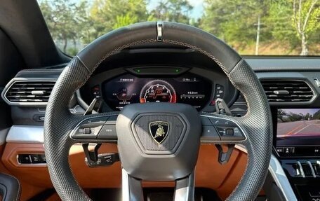 Lamborghini Urus I, 2022 год, 22 870 000 рублей, 6 фотография