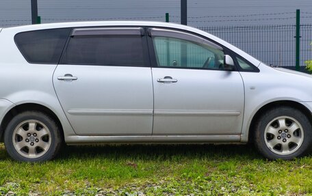 Toyota Ipsum II, 2006 год, 850 000 рублей, 4 фотография