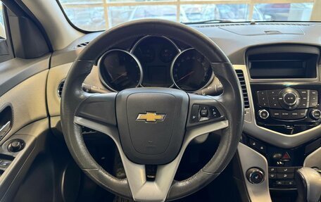Chevrolet Cruze II, 2010 год, 1 030 000 рублей, 7 фотография