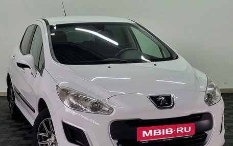 Peugeot 308 II, 2011 год, 555 000 рублей, 3 фотография