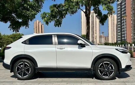 Honda Vezel, 2025 год, 2 100 007 рублей, 4 фотография