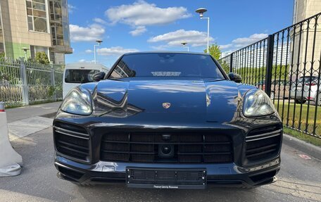 Porsche Cayenne III, 2018 год, 10 800 000 рублей, 3 фотография