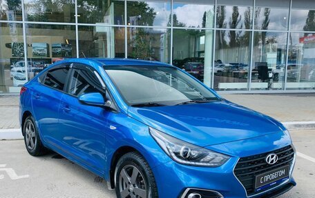 Hyundai Solaris II рестайлинг, 2017 год, 1 230 000 рублей, 3 фотография