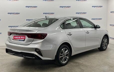 KIA Cerato IV, 2022 год, 2 390 000 рублей, 3 фотография