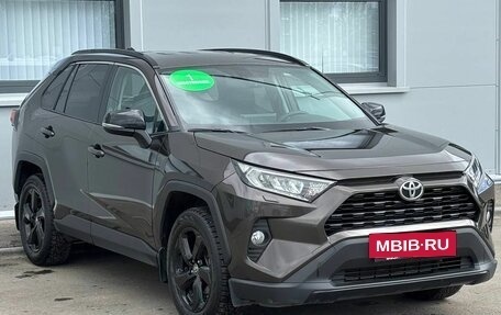 Toyota RAV4, 2021 год, 3 200 000 рублей, 3 фотография