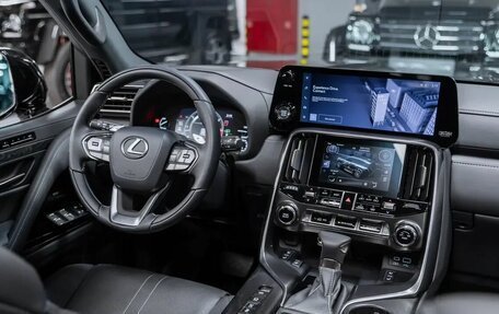 Lexus LX, 2023 год, 22 500 000 рублей, 10 фотография