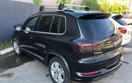 Volkswagen Tiguan I, 2014 год, 900 000 рублей, 2 фотография