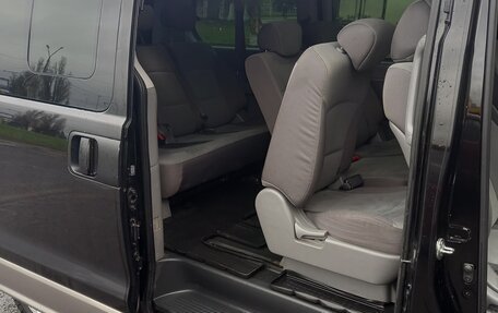 Hyundai H-1 II рестайлинг, 2012 год, 2 000 000 рублей, 10 фотография
