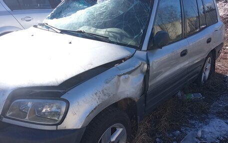 Toyota RAV4, 1998 год, 180 000 рублей, 2 фотография