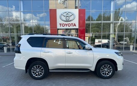 Toyota Land Cruiser Prado 150 рестайлинг 2, 2020 год, 5 500 000 рублей, 4 фотография