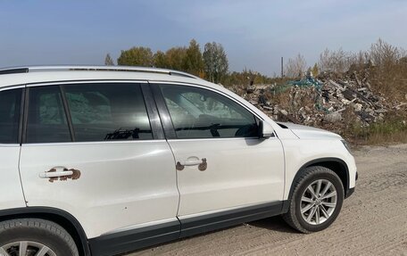 Volkswagen Tiguan I, 2011 год, 670 000 рублей, 2 фотография