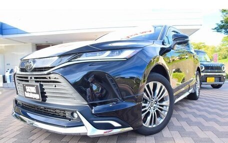Toyota Harrier, 2021 год, 2 200 000 рублей, 3 фотография